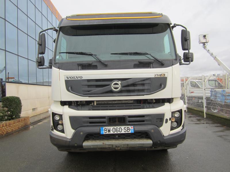 Tracteur Volvo FMX 450