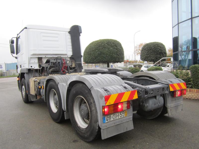 Tracteur Mercedes Actros 2651