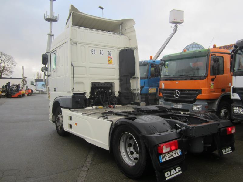 Tracteur DAF XF105 460