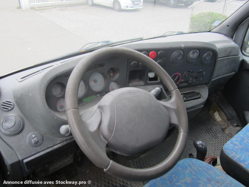 Photo Iveco Daily 35C11 image 3/4