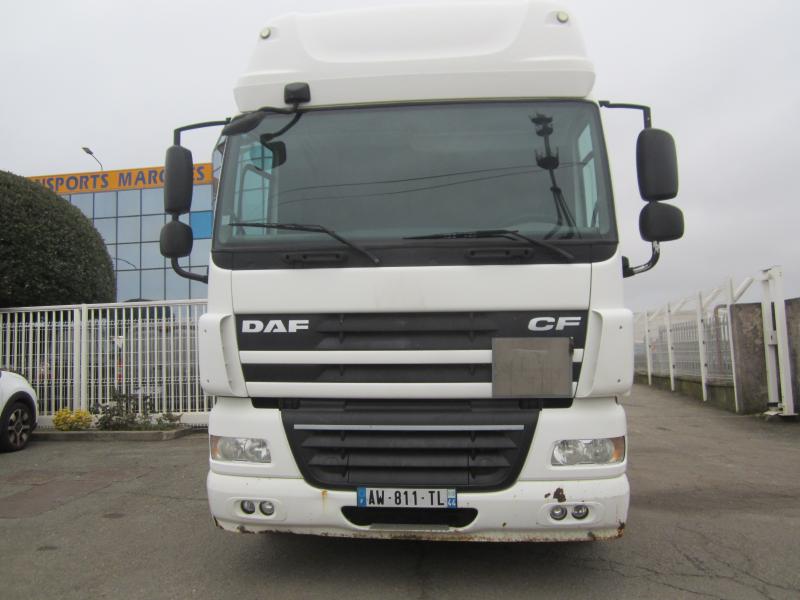 Tracteur DAF CF85 410