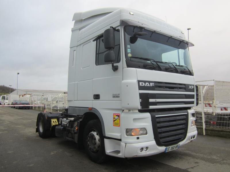 Tracteur DAF XF105 460