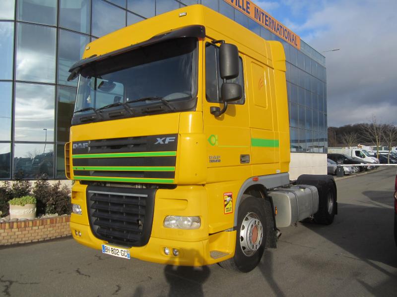 Tracteur DAF XF105 410