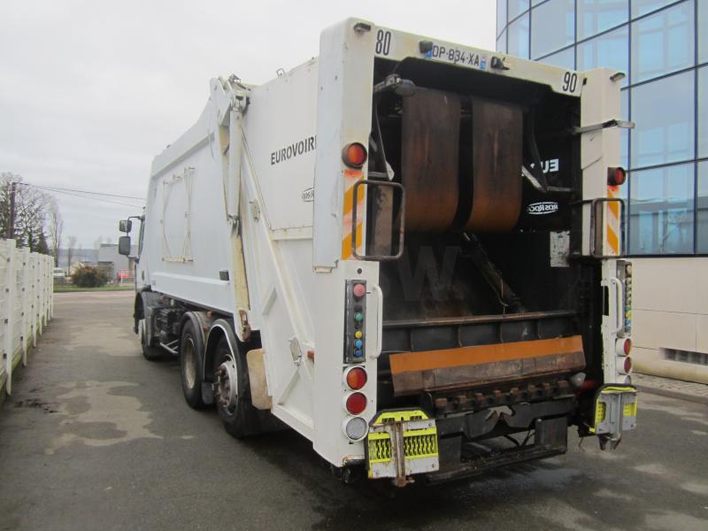 Engin de voirie Renault Premium 320 DXI Camion benne à ordures ménagères