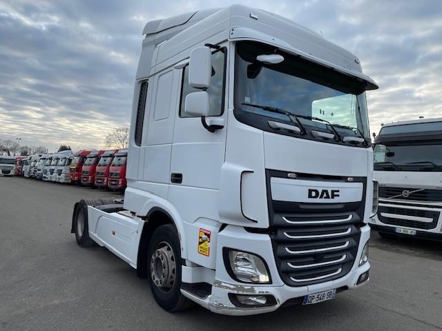 Tracteur DAF XF105 460