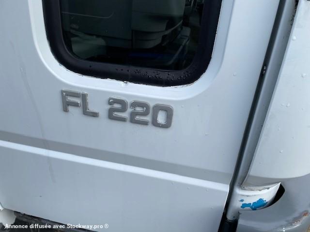 Photo Volvo FL 220 image 3/10