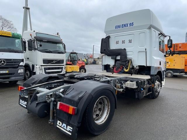 Tracteur DAF CF85 410