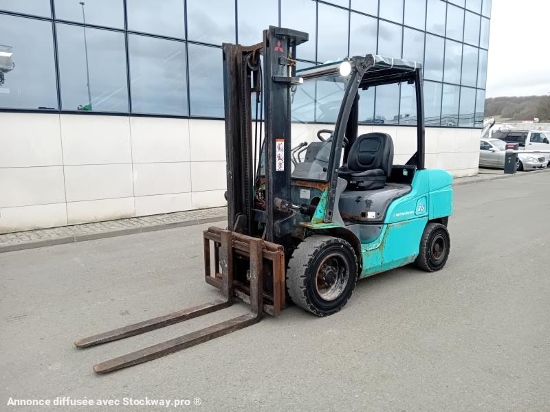 Photo Mitsubishi FD35N  image 2/15