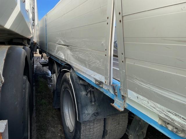 Camion Renault D wide 430 Plateau