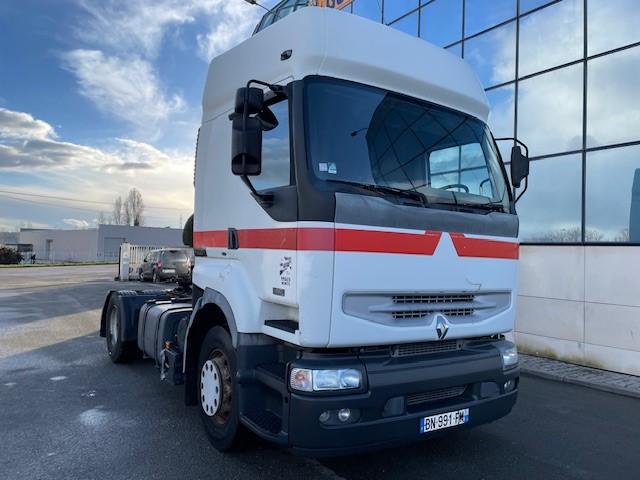 Tracteur Renault Premium 420 DCI