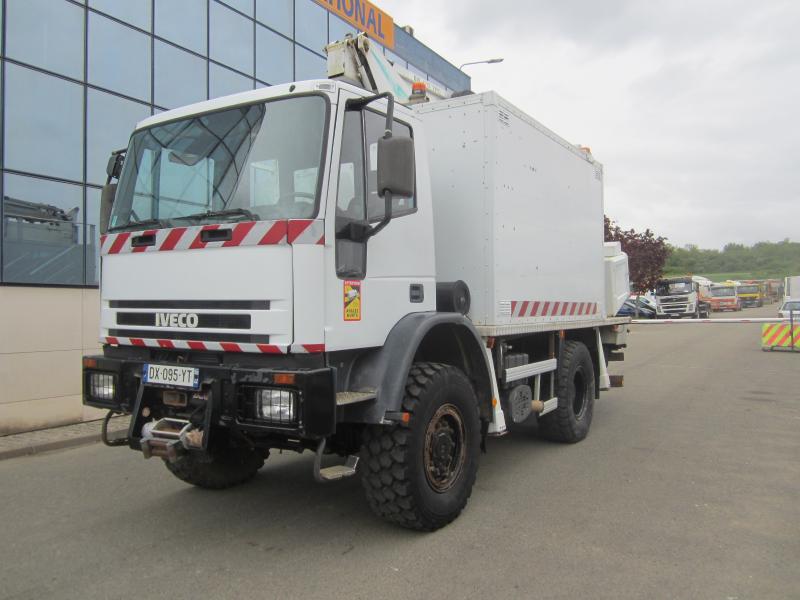 Camion Iveco Eurotech 135E23 Véhicules spéciaux Nacelle