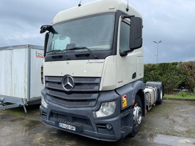 Tracteur Mercedes Actros 1843