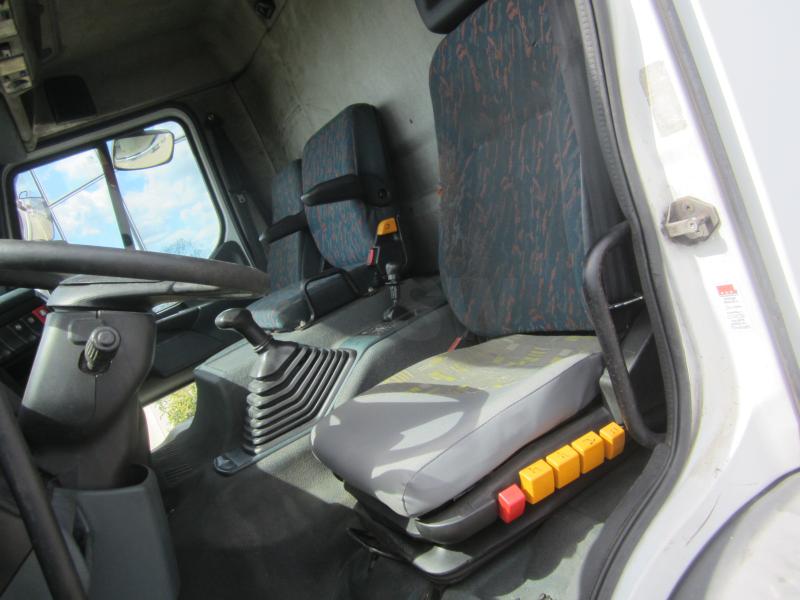 Camion Renault Premium 260 Rideaux coulissants PLSC (tautliner)