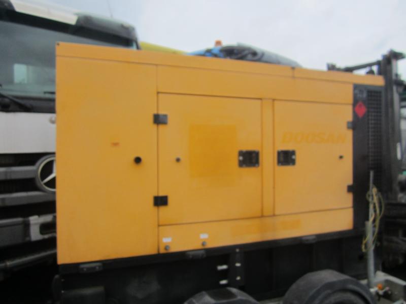 Matériel de chantier Sdmo R33 Groupe électrogène