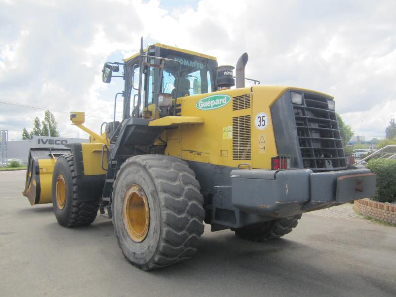 Chargeuse Komatsu WA380 Chargeuse sur pneus