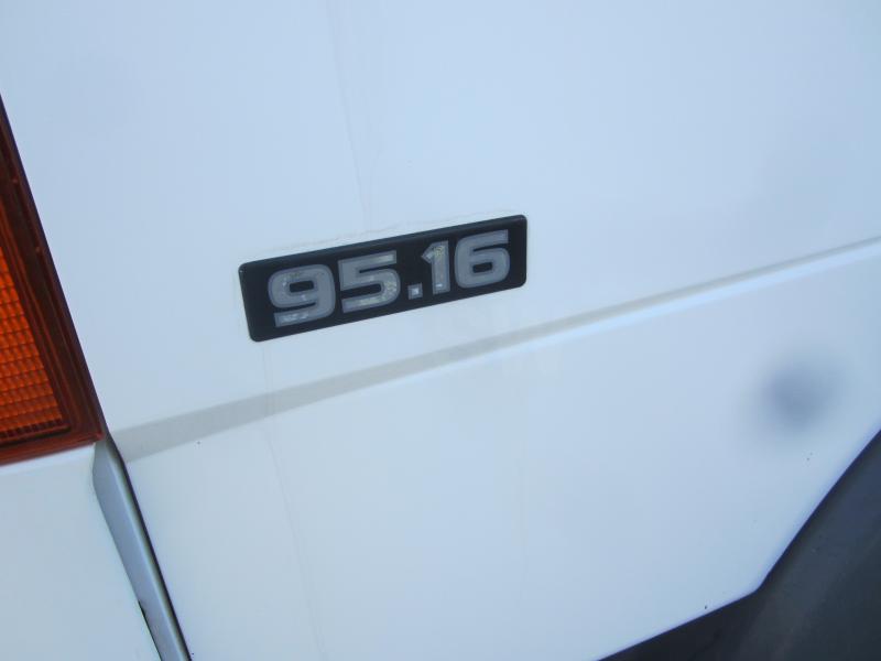 Camion Nissan Cabstar 95.16 Benne Benne arrière