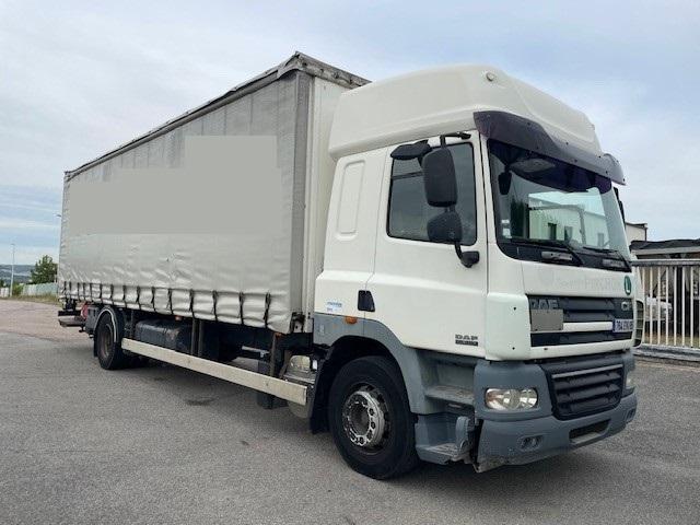 Camion DAF CF85 360 Rideaux coulissants PLSC (tautliner)