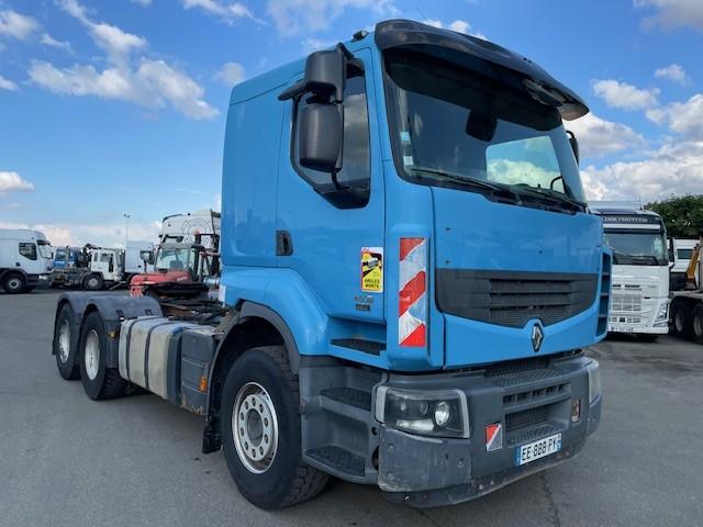 Tracteur Renault Premium Lander