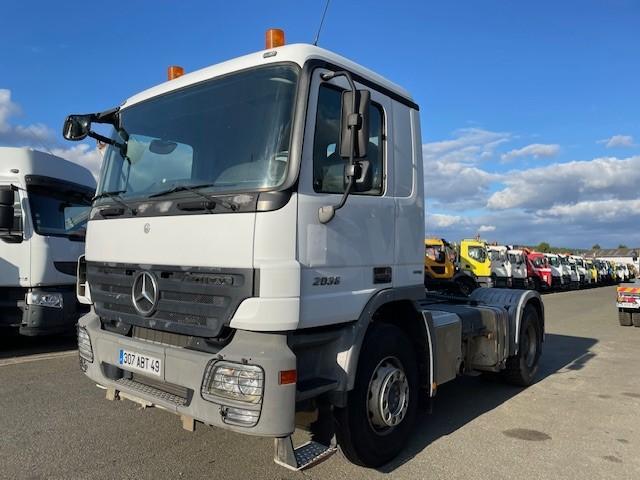 Tracteur Mercedes Actros 2036