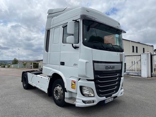 Tracteur DAF XF 460