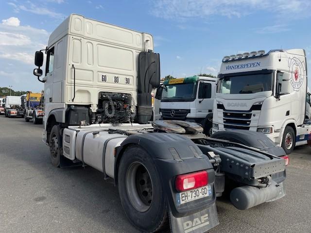Tracteur DAF XF105 460