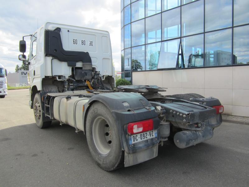 Tracteur DAF CF 460