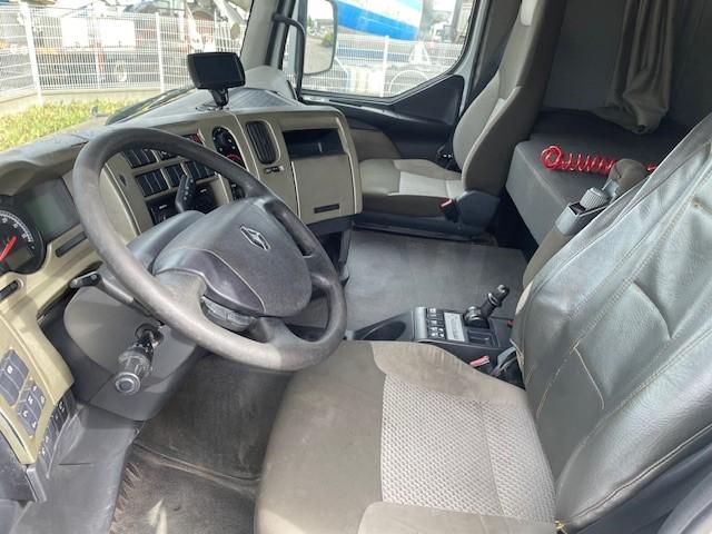 Tracteur Renault Premium 460 DXI