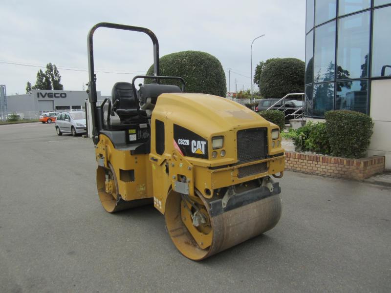 Compacteur Caterpillar CB22 Compacteur tandem