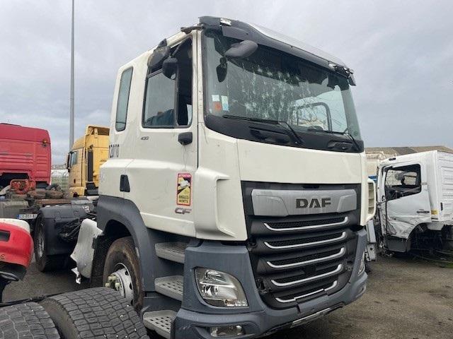 Tracteur DAF CF 430