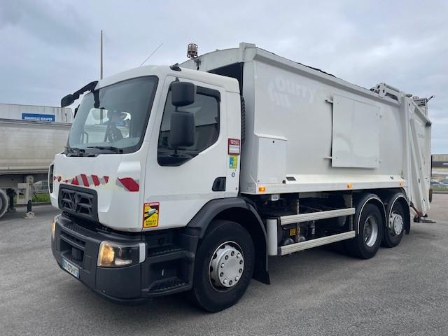 Engin de voirie Renault D-Series Camion benne à ordures ménagères