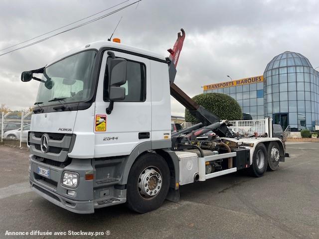Mercedes Actros 2544
