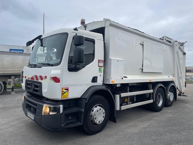 Engin de voirie Renault D-Series Camion benne à ordures ménagères