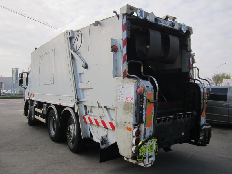 Engin de voirie Renault Premium 320 DXI Camion benne à ordures ménagères