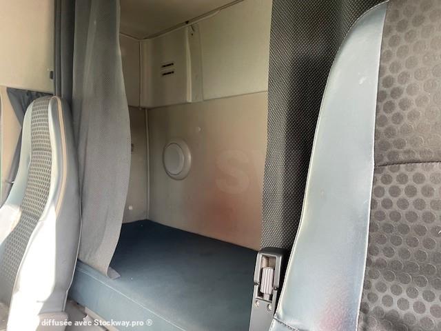 Photo Volvo FM 450 image 9/11