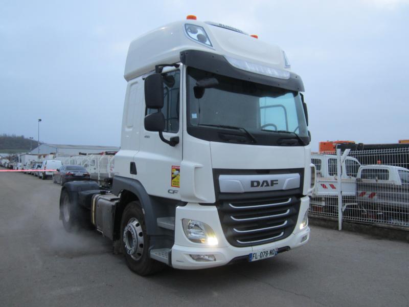 Tracteur DAF CF 450