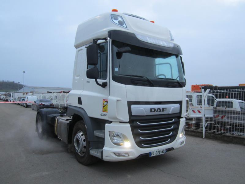 Tracteur DAF CF 450