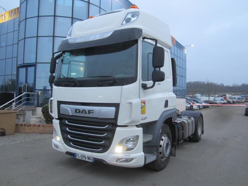 Tracteur DAF CF 450