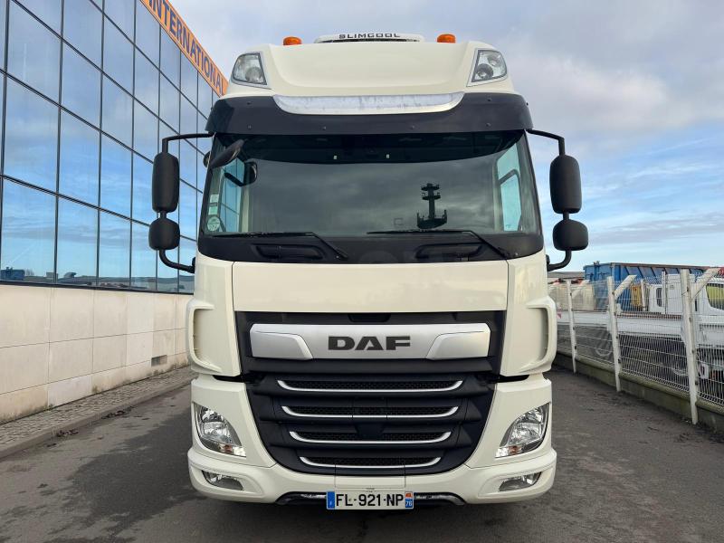 Tracteur DAF CF 450