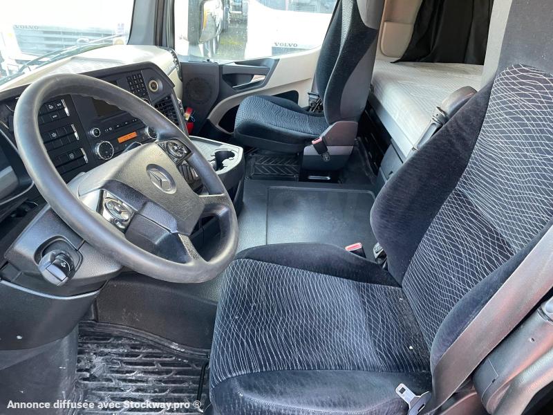 Photo Mercedes Actros 1845 image 2/12