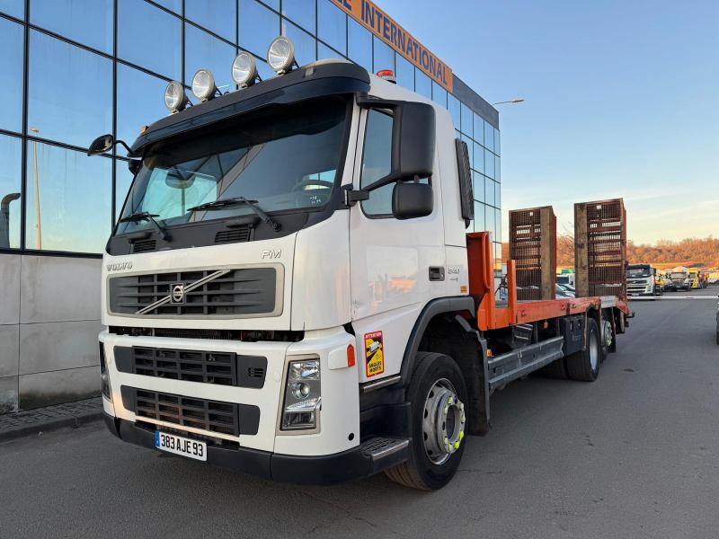 Camion Volvo FM 340 Porte engins