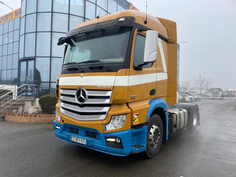 Tracteur Mercedes Actros 1845