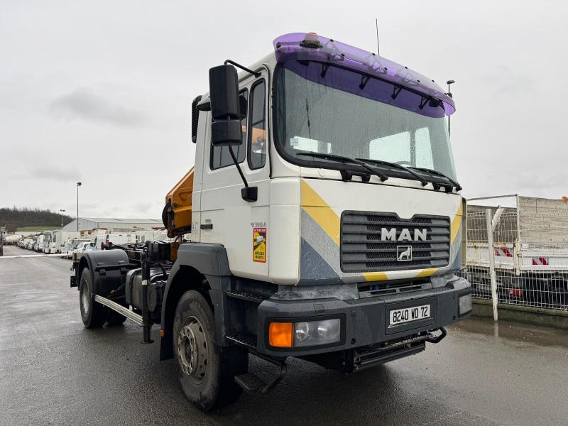 Camion MAN FE 310 A Polybenne