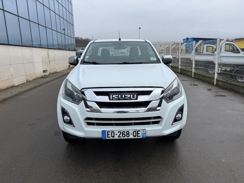 Utilitaire Isuzu D-MAX Plateau