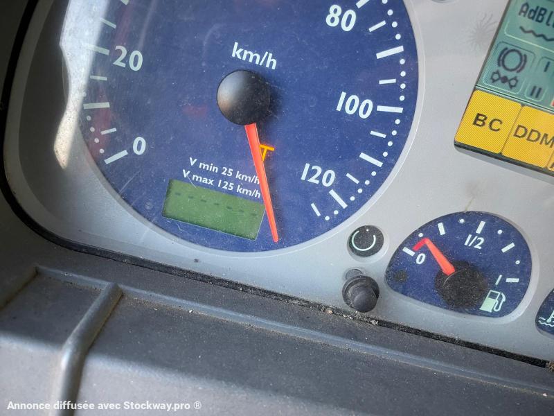 Photo Iveco Stralis 560 image 10/10