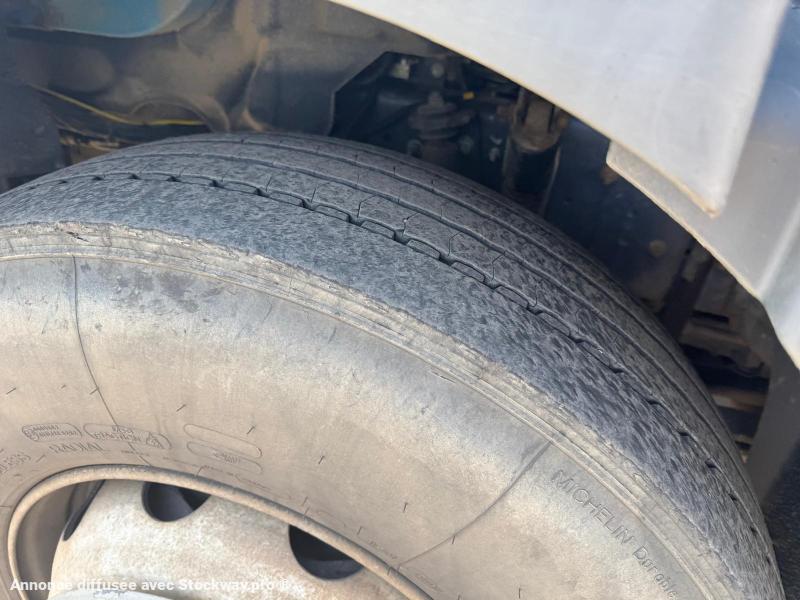 Photo Renault Premium 270 DCI image 17/22