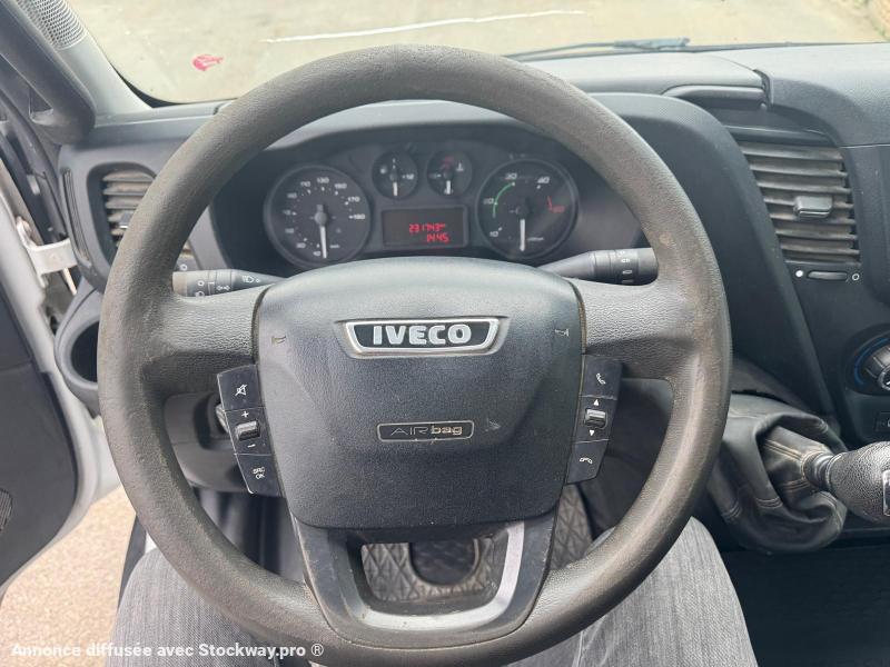 Photo Iveco Daily 35C15 image 15/18