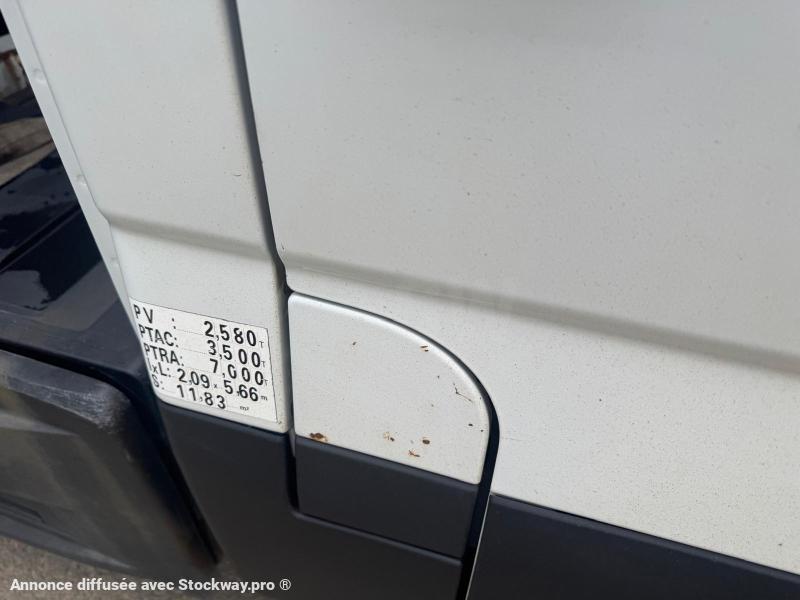 Photo Iveco Daily 35C15 image 5/18