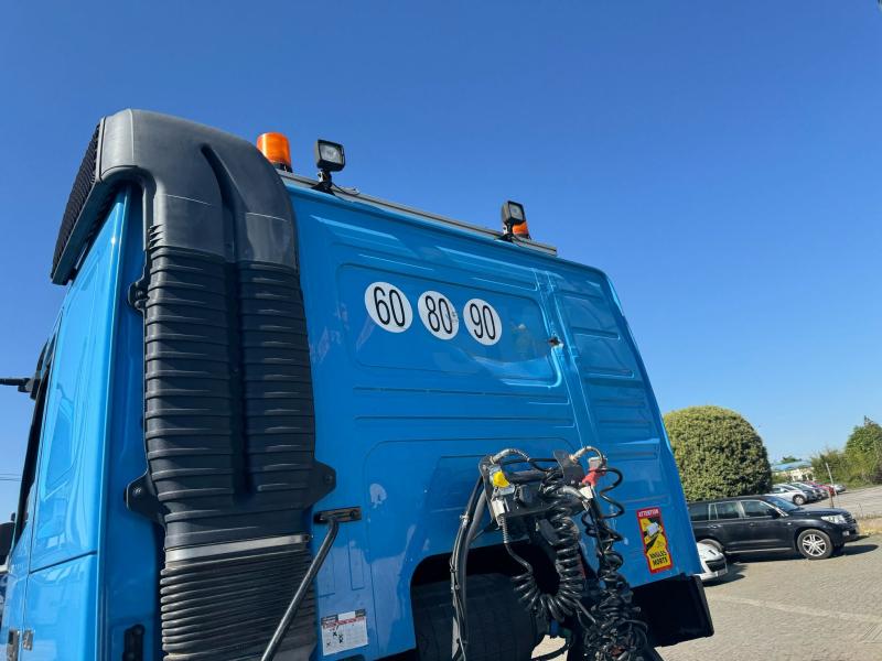 Tracteur Volvo FMX 450