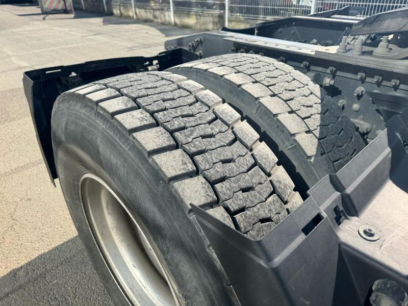 Tracteur Volvo FMX 450