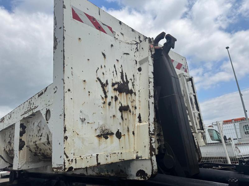 Camion Renault Kerax 270 DCI Polybenne